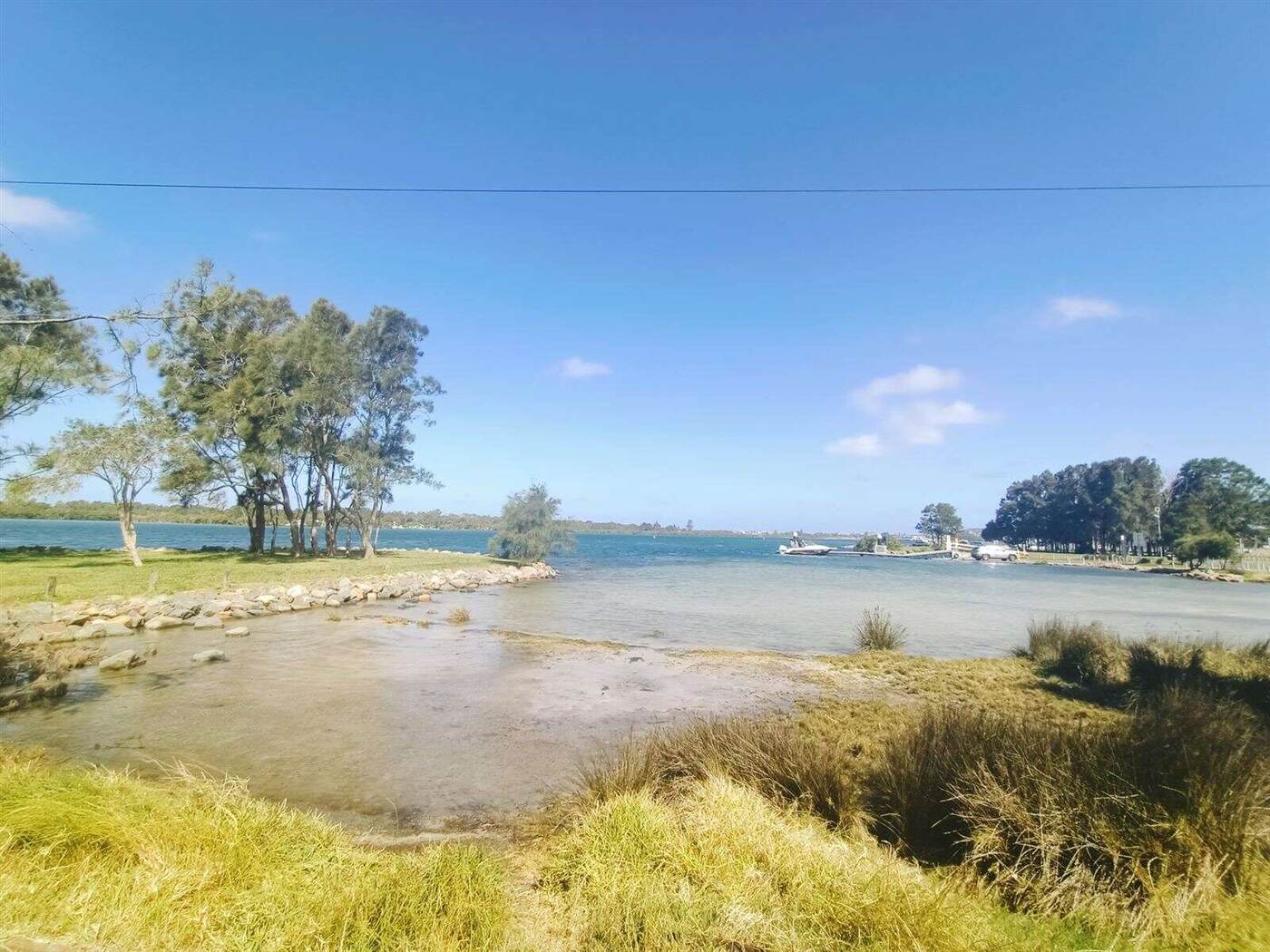 Shoreline of Swansea Channel, Lake Macquarie